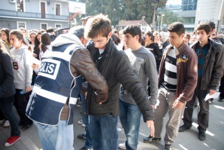 YGS İçin Öğrenciler Okullara Akın Etti