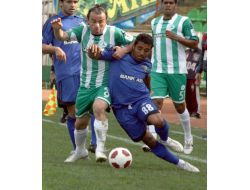 Giresunspor, Akhisar Belediyespor'u Kendi Sahasında 1-0 Mağlup Etti