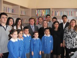 Liseli Öğrenciler, Cep Harçlıkları İle Kardeş Okullara Kütüphane Açtı