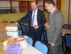 Gurbette Köylerini Unutmayıp Eynesil’deki Köylerine Kitap Gönderdiler