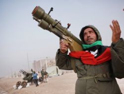 RUSYA'DAN LİBYA UYARISI