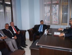 Ak Parti İl Başkanı Kebude, Kızılay'ı Ziyaret Etti