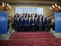 Libya Zirvesinde Liderler Fotoğraf Çektirdi