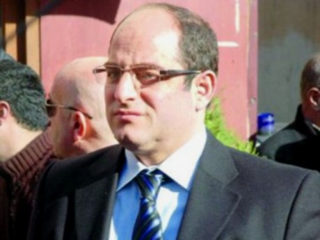 Savcı Öz'e 'teşekkür' çiçeği