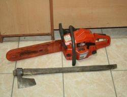 İzinsiz Ağaç Kesen Karı-koca Jandarma Tarafından Yakalandı