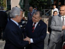 Bakan Güneş, Zihni Aldırmaz'ı Ziyaret Etti