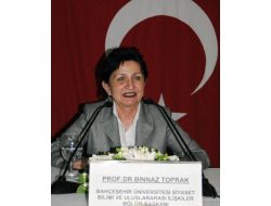 Chp’li Toprak AP’de Aşırı Sağcılara Konuştu