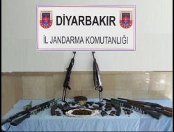 Diyarbakır’da 17 Silah Ele Geçirildi!