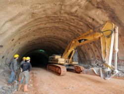 Mersin-antalya Karayolu Tüneller İle Daha Da Kısalacak