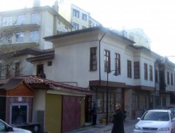 BEDİÜZZAMAN'IN KALDIĞI EVİN YANINDAKİ ARSA