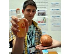 Öğrenciler Biber Gazına Alternatif Geliştirdi, Gaz Gözleri Tedavi Edecek