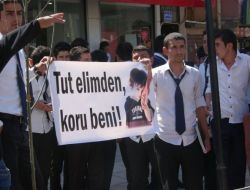 Silopililer Tecavüz Vakalarına Tepki Gösterdi