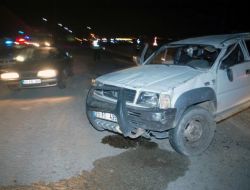 Kum Yığını Kazaya Yolaçtı, 4 Kişi Yaralandı