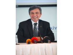 İş Bankası’nın 2010 Net Karı 2,9 Milyar Tl