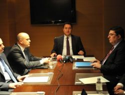 Bakan Babacan'dan Sert Çıktı!