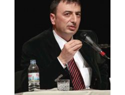 Gülsoy: 12 Eylül’den Beri Adı Konulmamış ‘yarı Başkanlık’ Sistemiyle Yönetildik