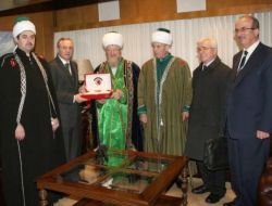 Şeyhülislam Talgat Tacettin, Trabzon'da