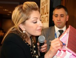 Muazzez Ersoy'dan Kimse Yok Mu Okuluna Anlamlı Bağış