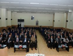 Vali Altıparmak: Kamunun İş Hızına Ayak Uyduramayanlara Yol Verin