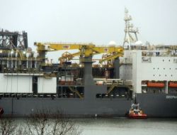 DEEPWATER CHAMPİON SAMSUN LİMANI’NDA..