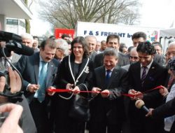 Den Bosch’ta Jilpaq Holding’in Resmi Açılışı