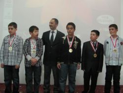 Altın Çocuklar Sınavı'nda Dereceye Girenler Ödüllerini Aldı