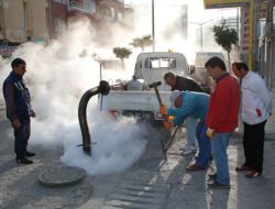 Silifke Belediyesi 14 Mahallede Sinekle Mücadele Çalışması Başlattı