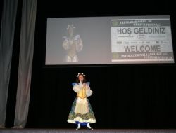 “yeni Bir Yıldız Mı Doğuyor” Dedirten İngiliz Yarışmacı, Sesiyle Büyüledi