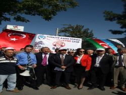 Ermenistan Cumhurbaşkanı Sarkisyan'ın Bursa'ya Gelmemesi İçin İmza Kampanyası Başlattılar