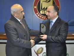 Gazeteci Mustafa Özke Bozgeyik Ödülünü Aldı