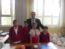 Anafen'in Sanat Yarışmasında Emine Nakıboğlu'ndan 4 Öğrenci Finale Kaldı