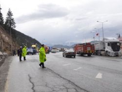 ZİGANA TÜNELİ'NDEKİ TIR YANGINI