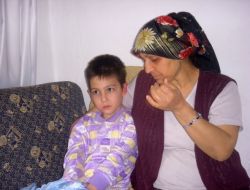 Küçük Furkan Tedavi İçin Yardım Bekliyor