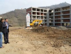 Melikoğlu: Kimsenin Kuşkusu Olmasın, Fakültemizi En Kısa Zamanda Bitireceğiz