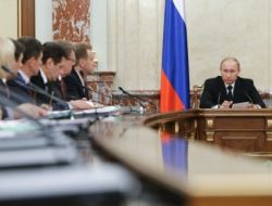 PUTİN SEÇİM YATIRIMLARINA BAŞLADI;