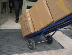 Savcılardan Önce Eşyaları Adliyeye Geldi