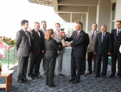 Atlar, 'Herkes İçin Adalet, Adalet İçin Avukat' Sloganıyla Koştu