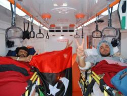 Libya Dan Gelen Yaralılar Çeşme Limanına Yanaştı