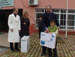 Sakaryalı Minik Öğrenci Resim Yarışmasında Türkiye Birincisi Oldu