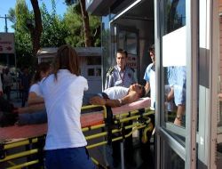 Lise Öğrencisi Bıçaklandı
