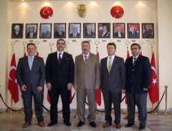 Vali Kıraç, Esidef'in İş Geliştirme Platformu'na Destek Verdi