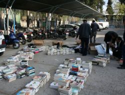 Adana'da Çakma Bandrollü Korsan Kitap