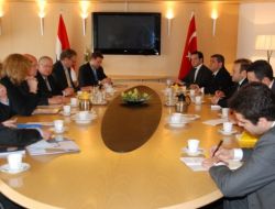 BAKAN BAĞIŞ, ROSENTHAL İLE GÖRÜŞTÜ!