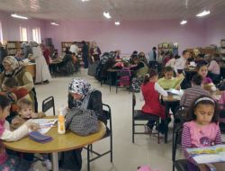 Şarkikaraağaçlı Anneler Çocukları İle Kütüphanede Buluştu