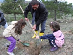 Sakem, İlköğretim Öğrencileri İçin Fidan Dikme Töreni Düzenledi