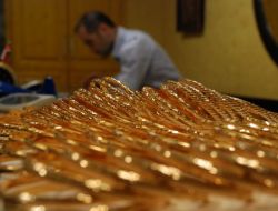 Bilezikler Hafifledi Artık Bilekte Kırılıyor