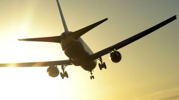 150 milyon doları bavulla kaçırdılar!