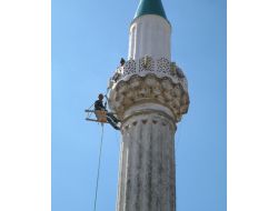 Ekmek Parasını Metrelerce Yüksekte Kazanıyor