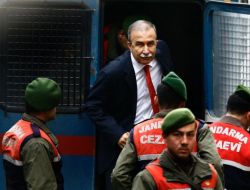 Hanefi Avcı Adaylıktan Çekildi