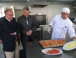 Bayat Ekmekten Yapılan 30 Çeşit Yemek